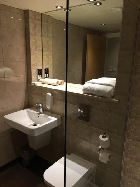 Sandford House Hotel Wetherspoon Huntingdon Buitenkant foto
